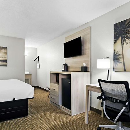 Best Western The Oasis At Joplin Buitenkant foto