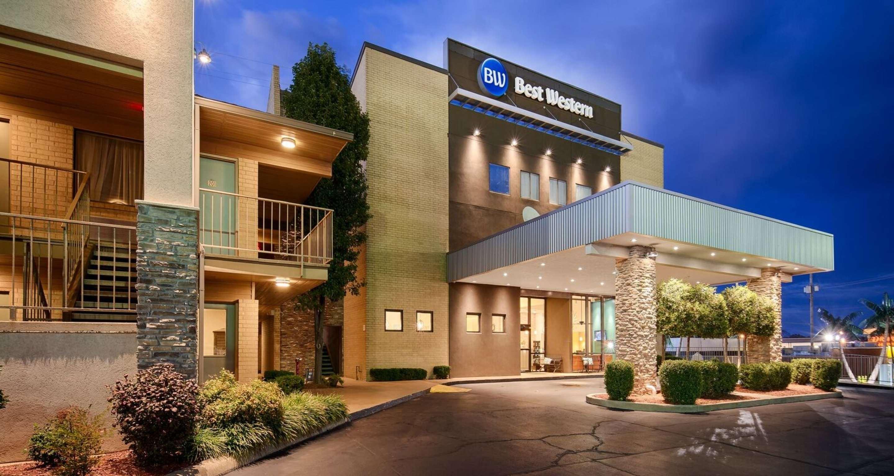 Best Western The Oasis At Joplin Buitenkant foto